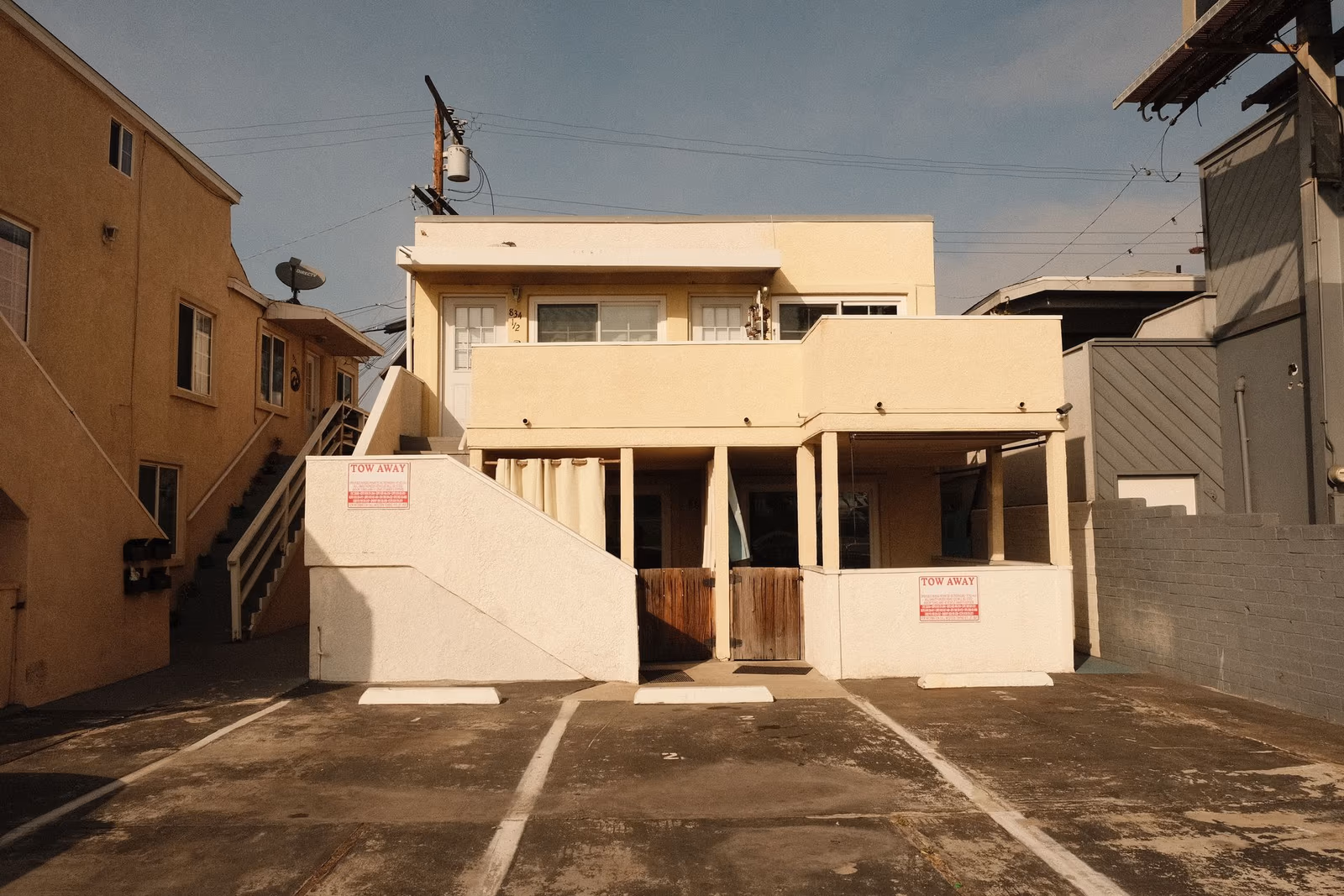 Leimert Park apartment buildings